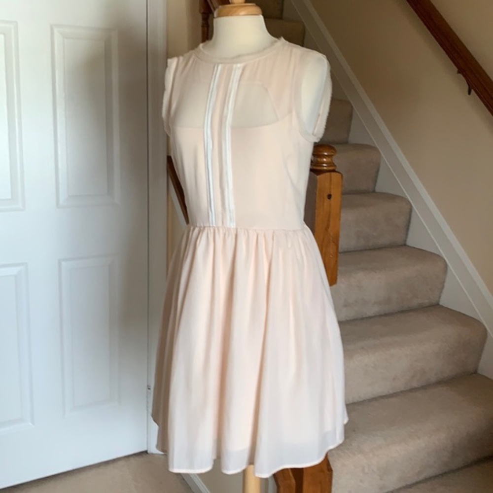 Jessica Simpson blush dress